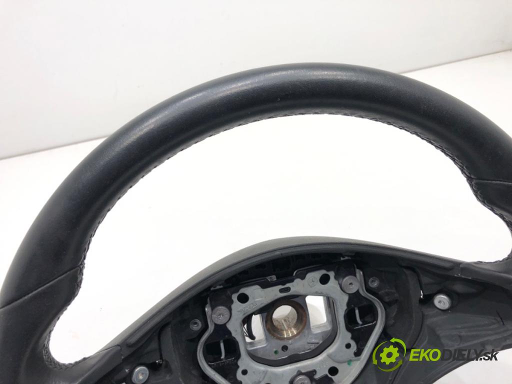 MERCEDES-BENZ KLASA GLA SUV 2017 100 kW GLA 200 CDI 4-matic (156.902) 2143 Volant  (Volant)