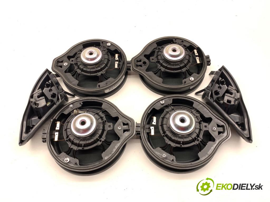 MERCEDES-BENZ KLASA GLA SUV 2017 100 kW GLA 200 CDI 4-matic (156.902) 2143 reproduktory A2468200100