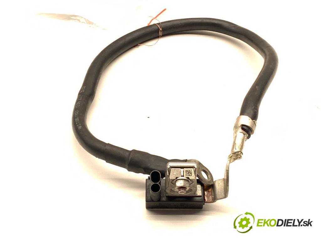 MERCEDES-BENZ KLASA GLA SUV 2017 100 kW GLA 200 CDI 4-matic (156.902) 2143 svorka MINUS: A1669056001