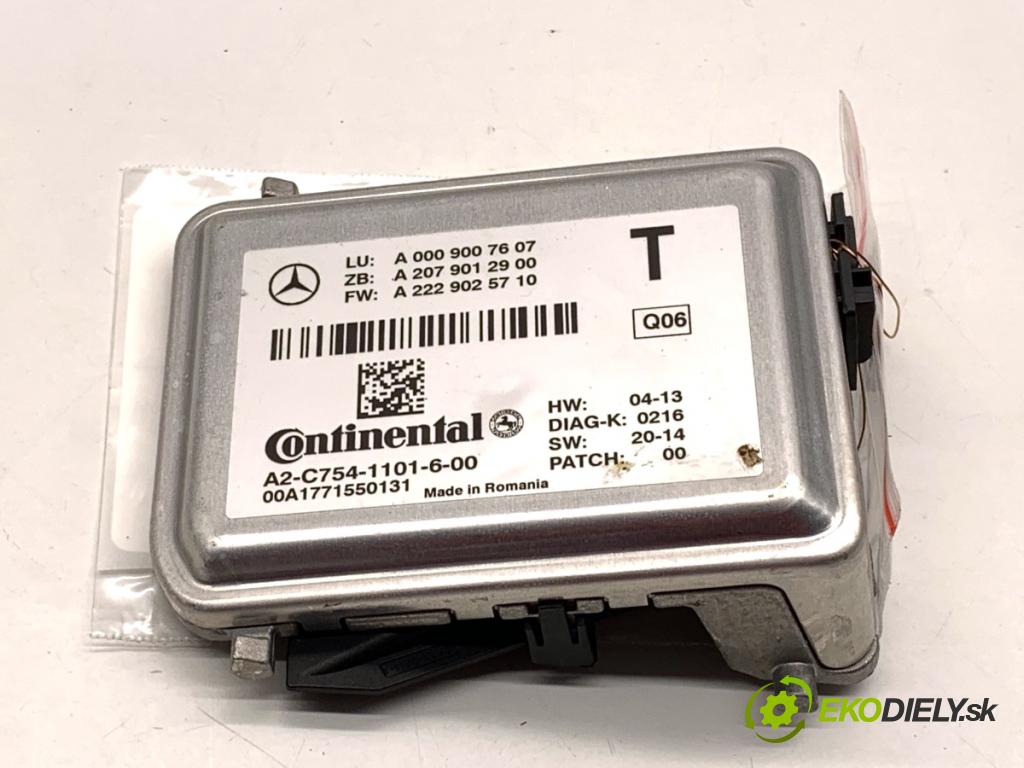 MERCEDES-BENZ KLASA GLA SUV 2017 100 kW GLA 200 CDI 4-matic (156.902) 2143 KAMERA okna prednej A0009007607