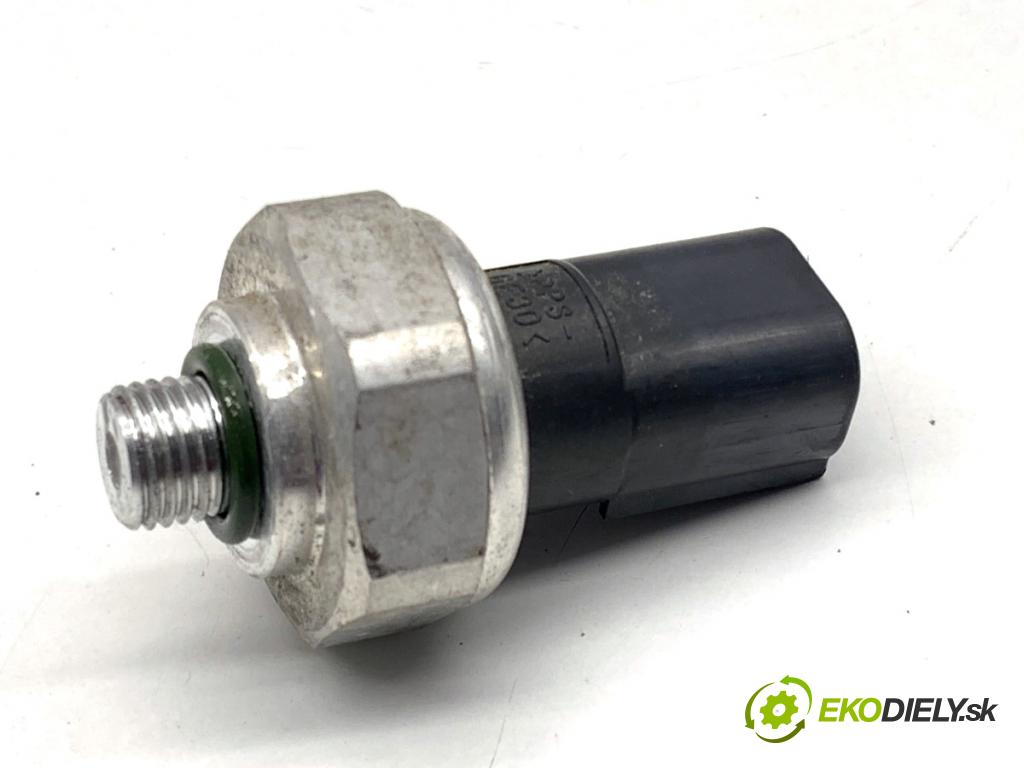 MERCEDES-BENZ KLASA GLA SUV 2017 100 kW GLA 200 CDI 4-matic (156.902) 2143 snímač klimatizace 2110000283 (Snímač klimatizace)