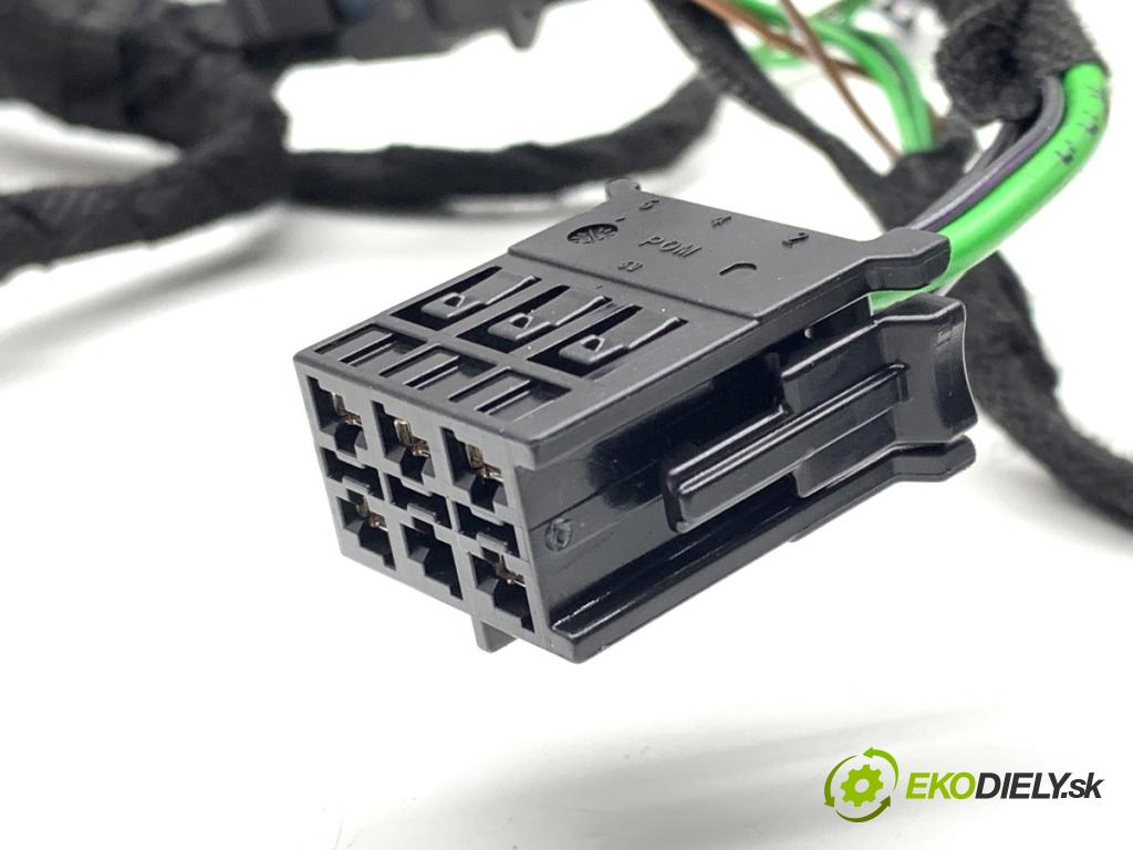 MERCEDES-BENZ KLASA GLA SUV 2017 100 kW GLA 200 CDI 4-matic (156.902) 2143 káblovačka dveře přední část levý A2465407314