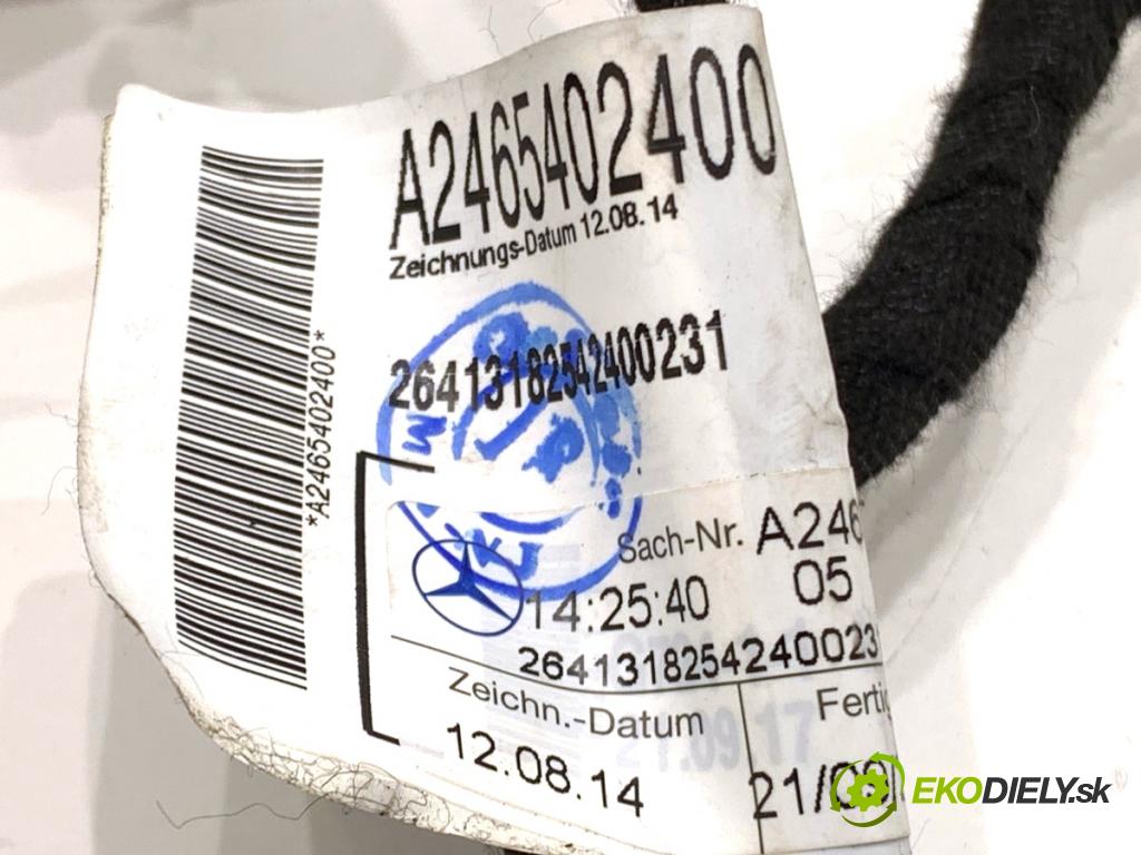 MERCEDES-BENZ KLASA GLA SUV 2017 100 kW GLA 200 CDI 4-matic (156.902) 2143 Káblovačka Dvere zad ľavy A2465402400