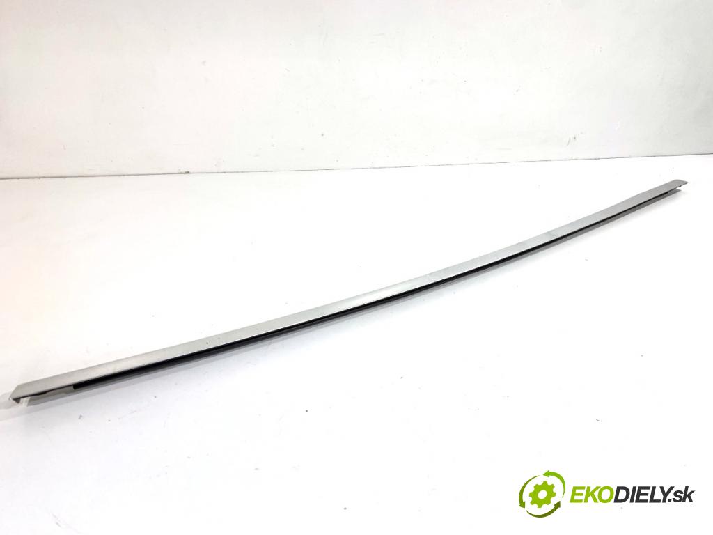 MERCEDES-BENZ KLASA GLA SUV 2017 100 kW GLA 200 CDI 4-matic (156.902) 2143 Lišta Sbírání: zad pravy A1567351000