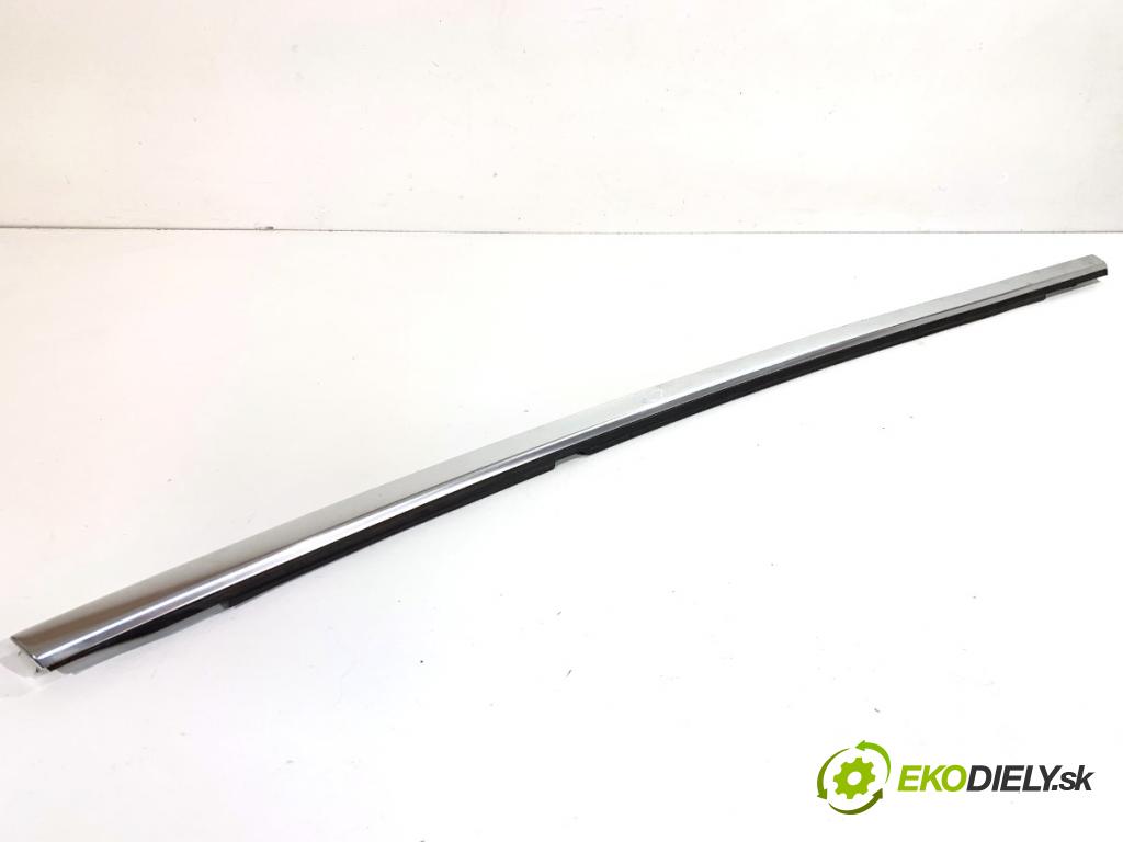 MERCEDES-BENZ KLASA GLA SUV 2017 100 kW GLA 200 CDI 4-matic (156.902) 2143 Lišta Sbírání: zad ľavy A1567350900