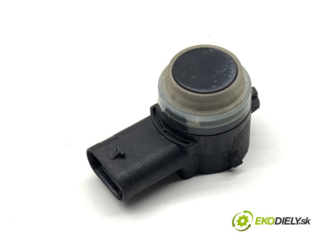 MERCEDES-BENZ KLASA GLA SUV 2017 100 kW GLA 200 CDI 4-matic (156.902) 2143 Snímač PDC A0009055504