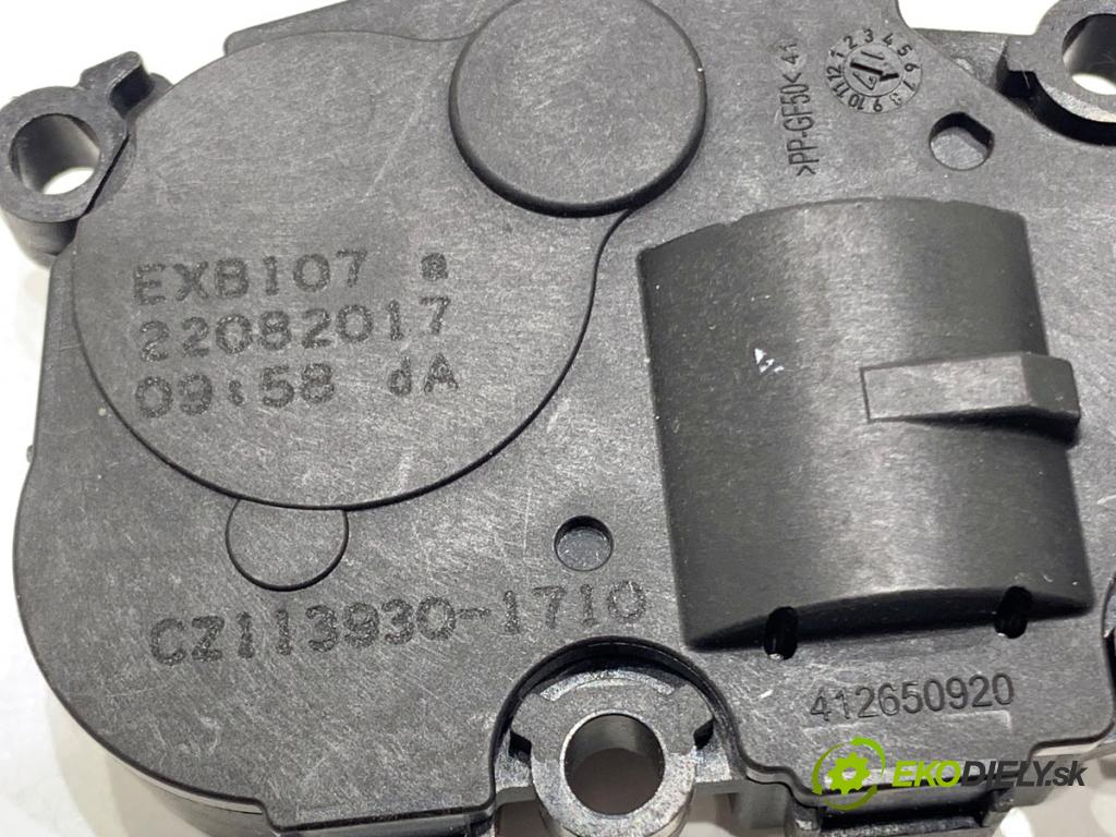 MERCEDES-BENZ KLASA GLA SUV 2017 100 kW GLA 200 CDI 4-matic (156.902) 2143 Motor kúrenia 113930-1710