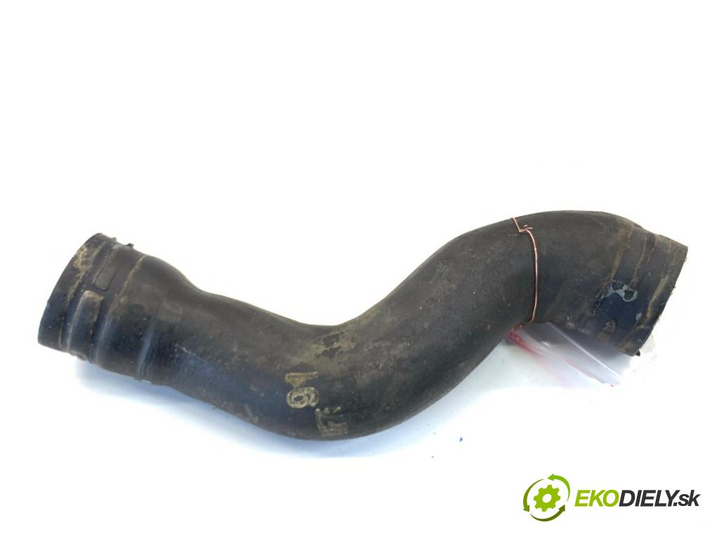 MERCEDES-BENZ KLASA GLA SUV 2017 100 kW GLA 200 CDI 4-matic (156.902) 2143 Rúra vody 2465010482