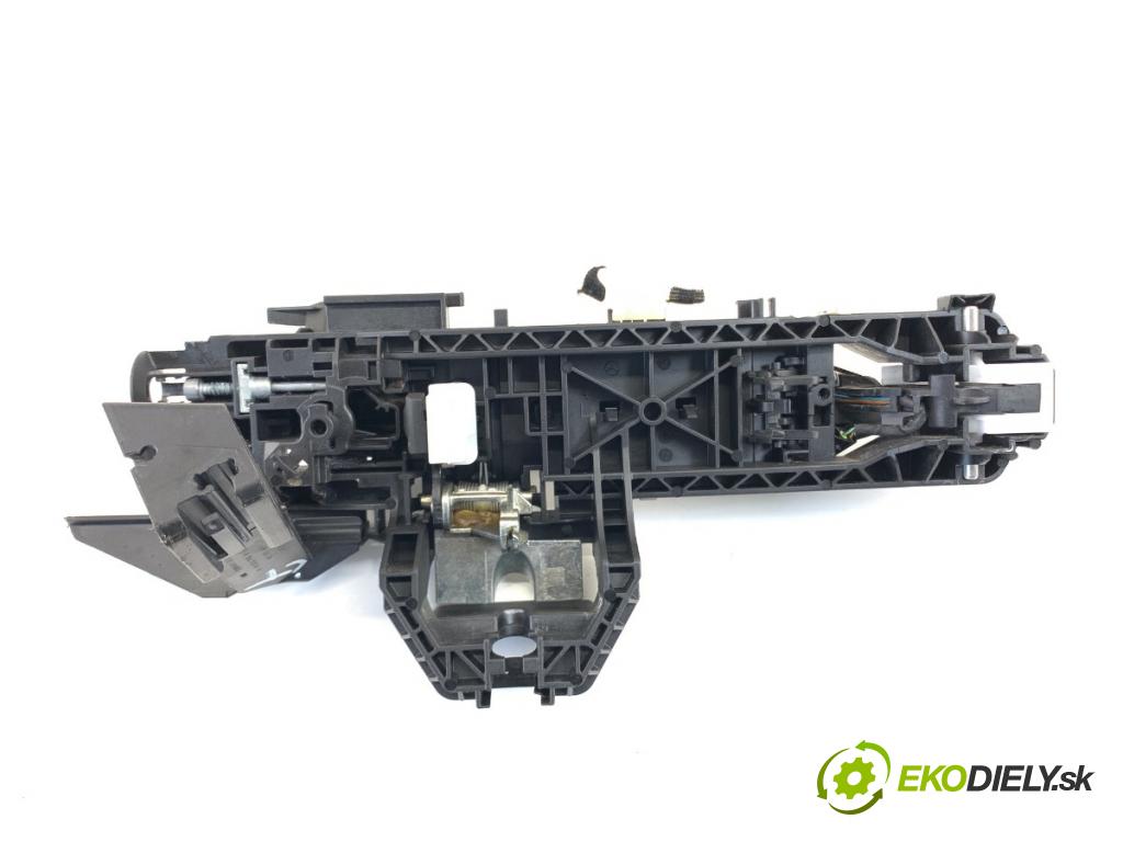 MERCEDES-BENZ KLASA GLA SUV 2017 100 kW GLA 200 CDI 4-matic (156.902) 2143 klika vnejší levý zadní část A2047602834