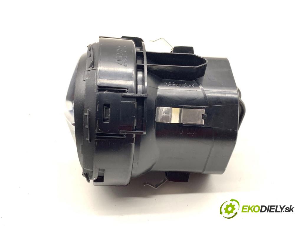 MERCEDES-BENZ KLASA GLA SUV 2017 100 kW GLA 200 CDI 4-matic (156.902) 2143 Mriežky kúrenia pravá A1568300100