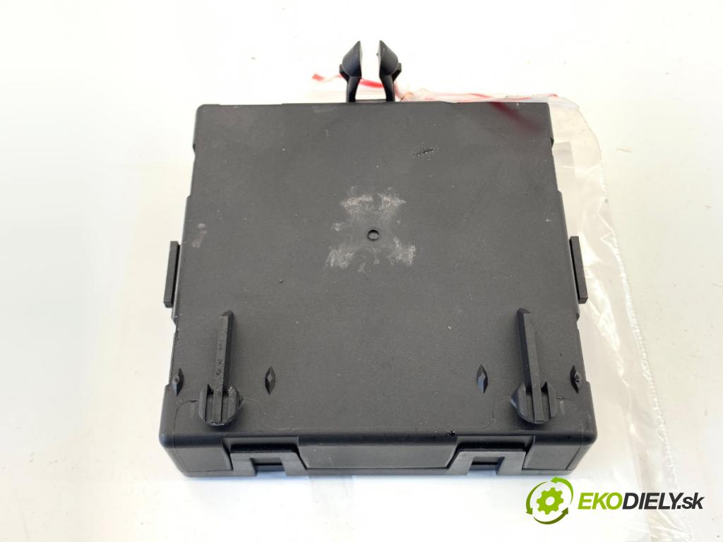 MERCEDES-BENZ KLASA GLA SUV 2017 100 kW GLA 200 CDI 4-matic (156.902) 2143 Modul Dvere predný ľavy A1669000218