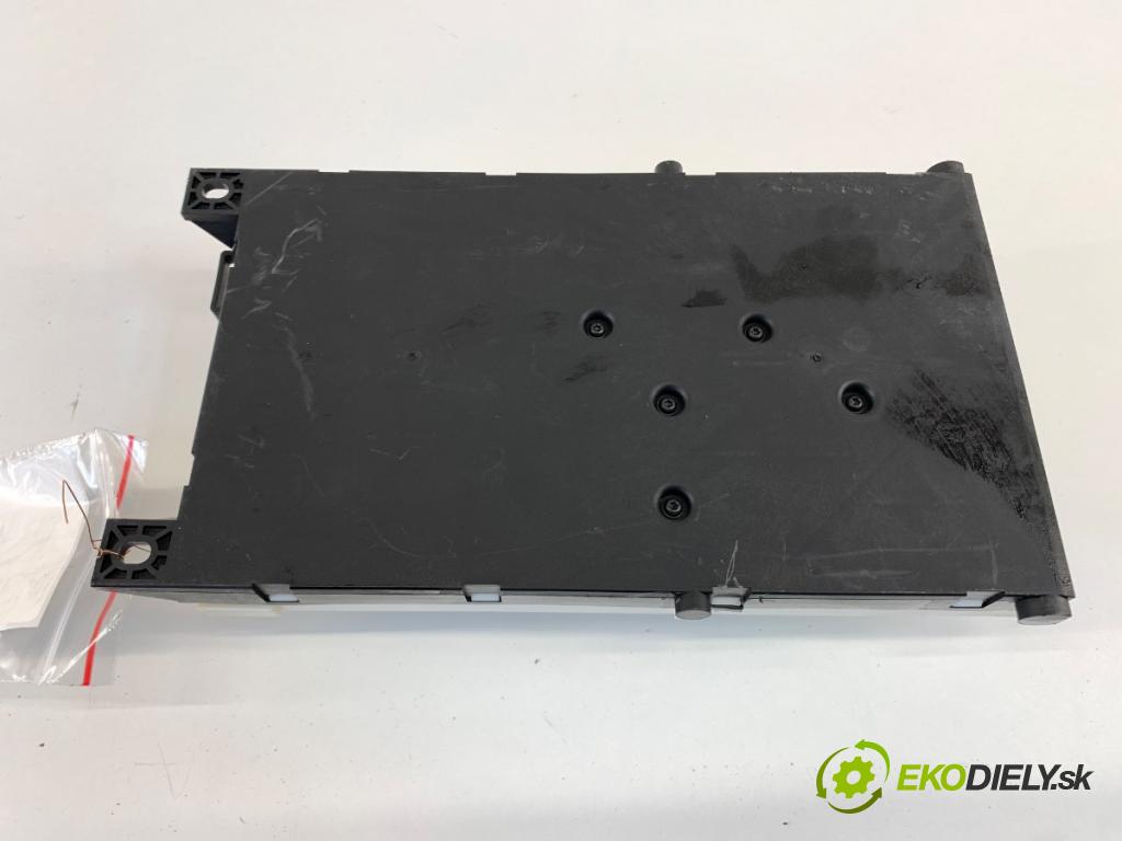 MERCEDES-BENZ KLASA GLA SUV 2017 100 kW GLA 200 CDI 4-matic (156.902) 2143 Modul SAM A1569005303 (Elektrosúčasti ostatné)