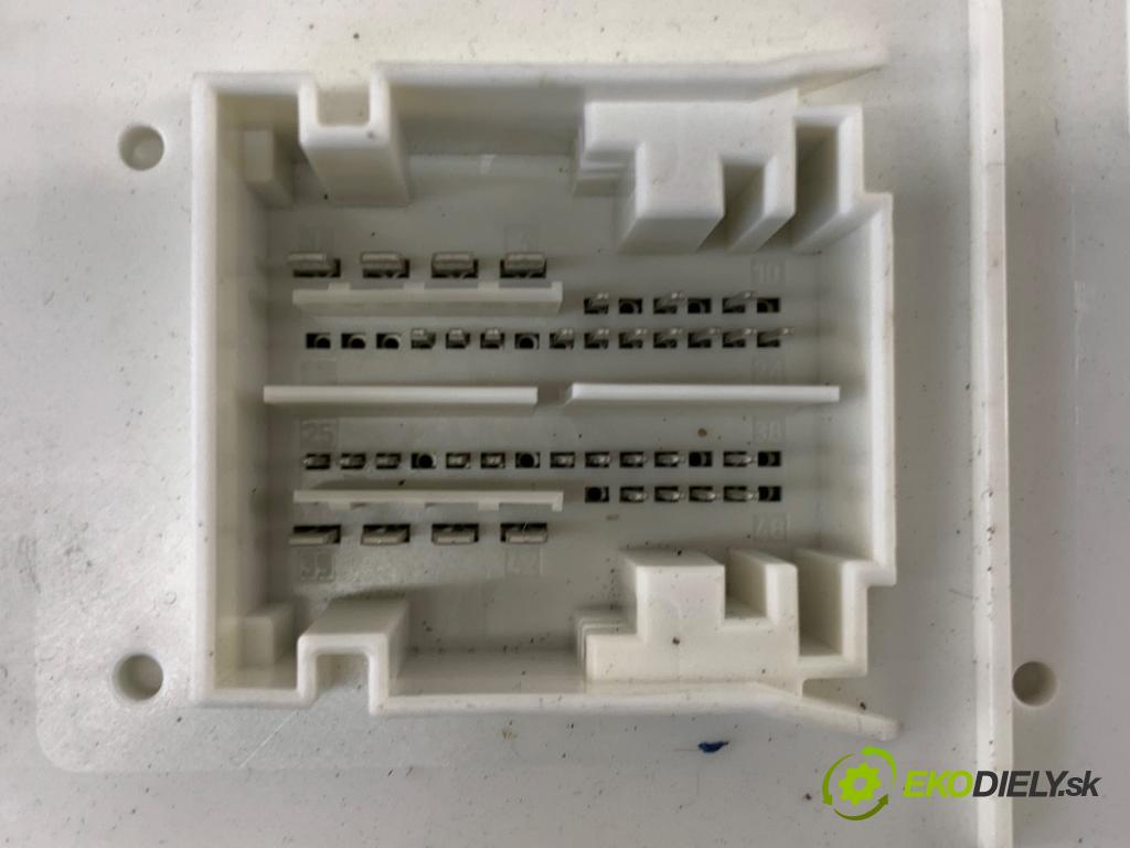 MERCEDES-BENZ KLASA GLA SUV 2017 100 kW GLA 200 CDI 4-matic (156.902) 2143 Modul SAM A1569005303 (Elektrosúčasti ostatné)