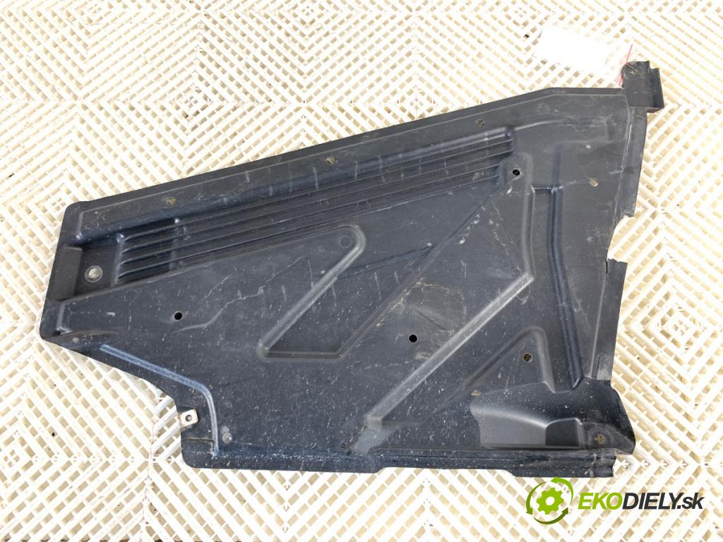 MERCEDES-BENZ KLASA GLA SUV 2017 100 kW GLA 200 CDI 4-matic (156.902) 2143 Clona podvozku A2466840600