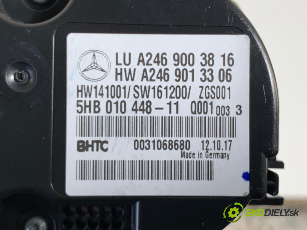 MERCEDES-BENZ KLASA GLA SUV 2017 100 kW GLA 200 CDI 4-matic (156.902) 2143 Panel ovládaní topení A2469003816 (Páčky pod volantem)