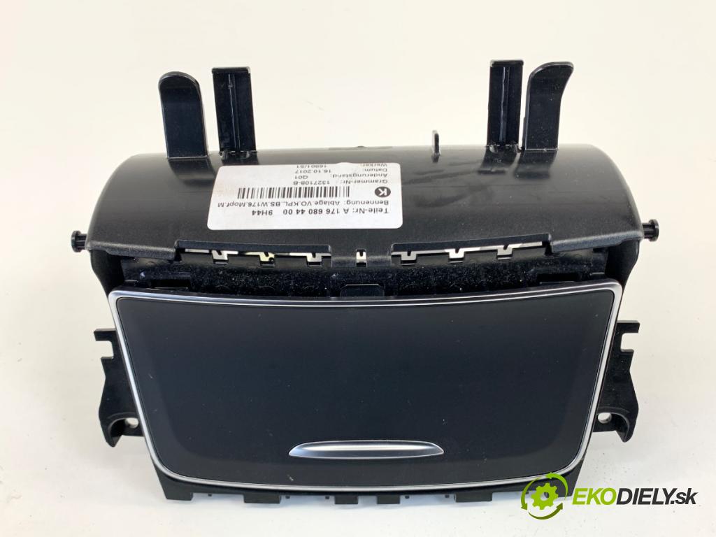 MERCEDES-BENZ KLASA GLA SUV 2017 100 kW GLA 200 CDI 4-matic (156.902) 2143 Popolník A1766804400