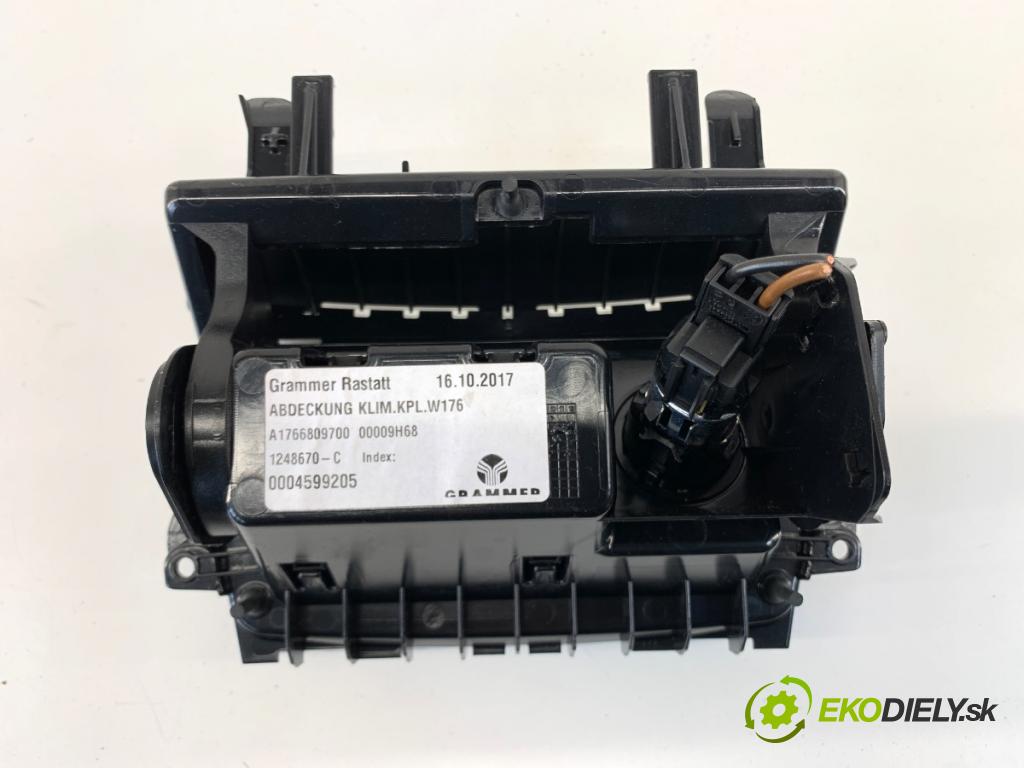 MERCEDES-BENZ KLASA GLA SUV 2017 100 kW GLA 200 CDI 4-matic (156.902) 2143 Popolník A1766804400