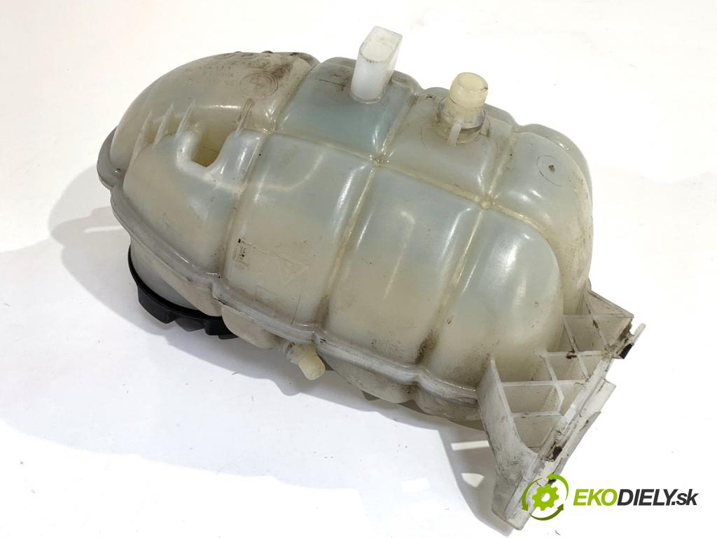 BMW F30 sedan 2016 140 kW 320 d xDrive 1995 Nádržka vyrovnávacia (kvapaliny) chladiaceho 7642160