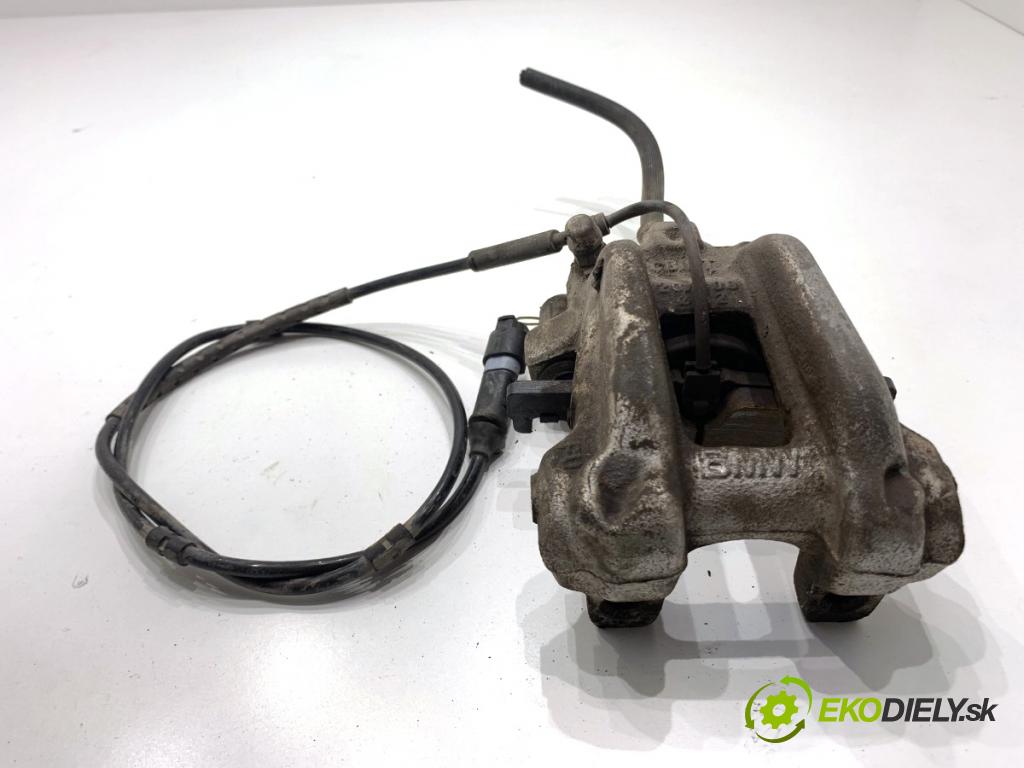 BMW F30 sedan 2016 140 kW 320 d xDrive 1995 Brzdič strmeň pravy zad W09082