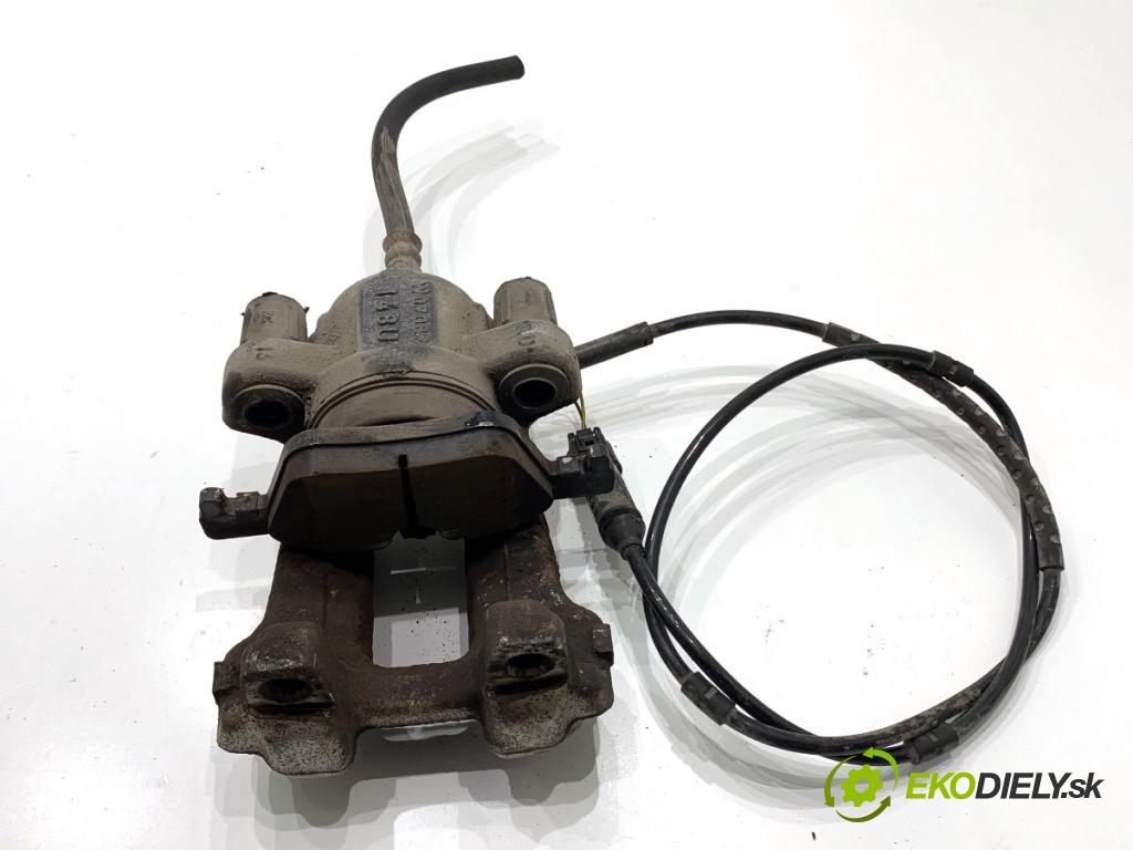 BMW F30 sedan 2016 140 kW 320 d xDrive 1995 Brzdič strmeň pravy zad W09082