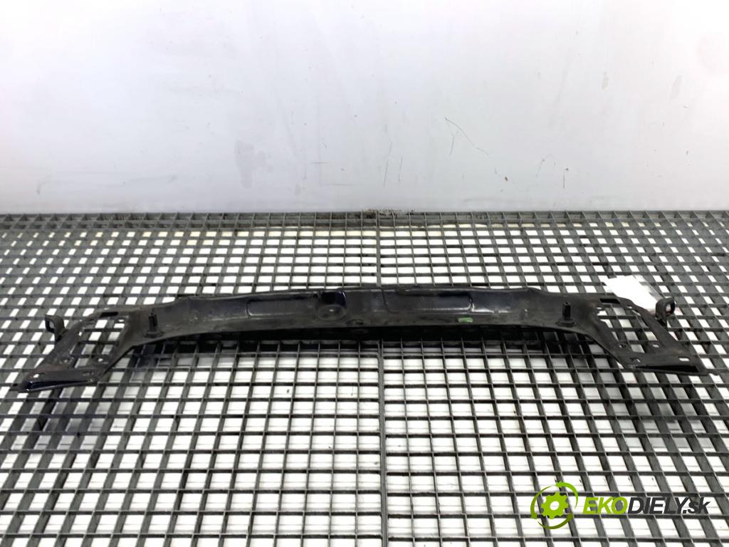 BMW F30 sedan 2016 140 kW 320 d xDrive 1995 Výstuha horná  (Výstuha)