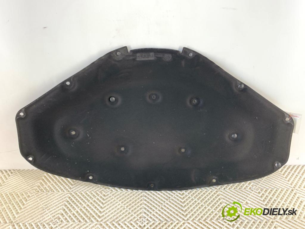 BMW F30 sedan 2016 140 kW 320 d xDrive 1995 odhlučnění kapoty 7221993