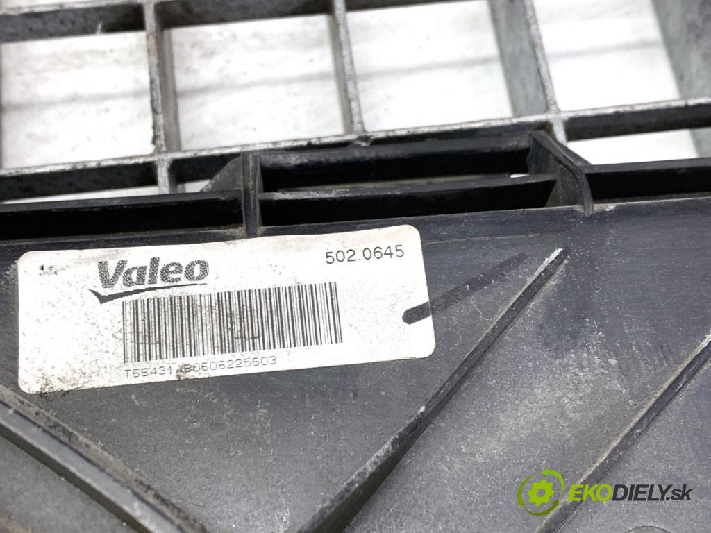 BMW F30 sedan 2016 140 kW 320 d xDrive 1995 Ventilátor klimatizácie 8641946 (Ventilátor chladiča klimatizácie)