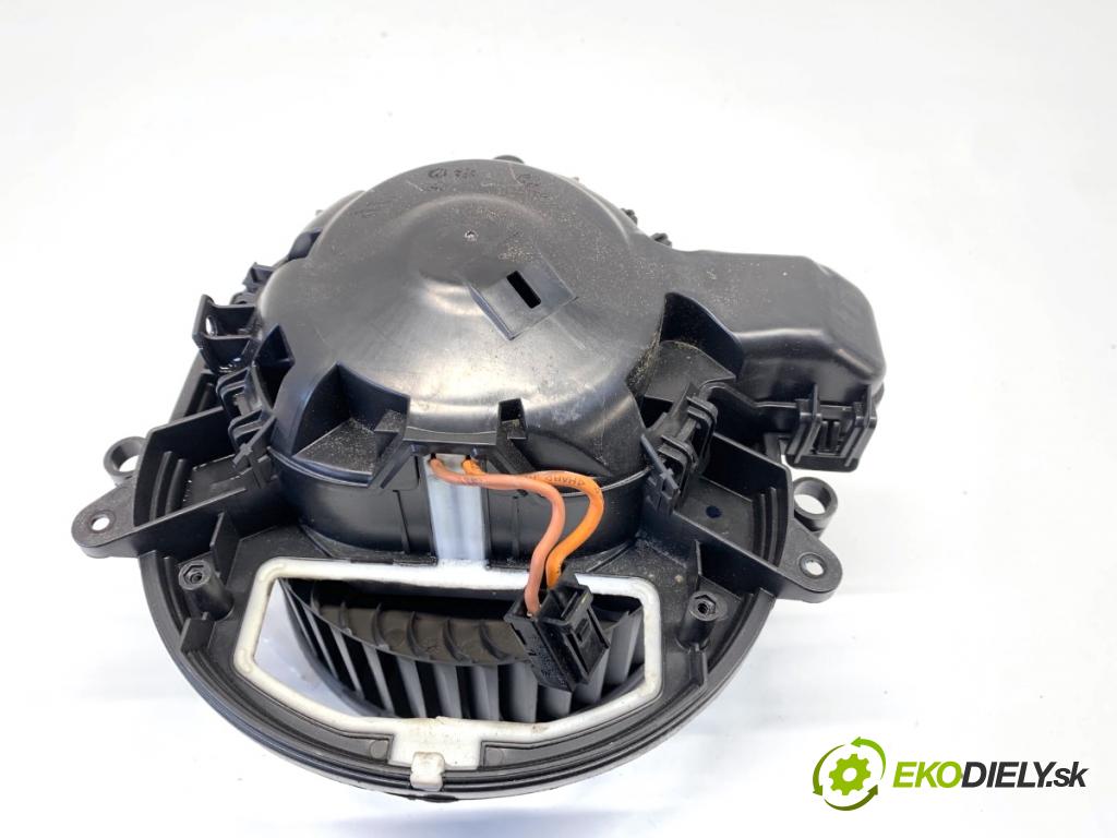 BMW F30 sedan 2016 140 kW 320 d xDrive 1995 ventilátor kúrenia T958225