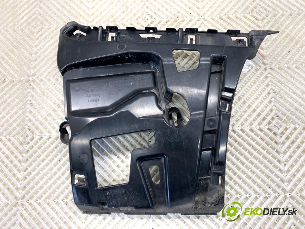 BMW F30 sedan 2016 140 kW 320 d xDrive 1995 úchyt nárazníka pravý zadní část 7384466