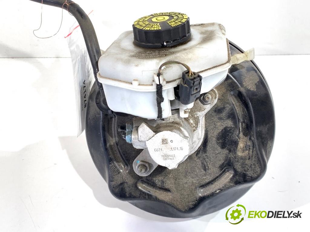 BMW F30 sedan 2016 140 kW 320 d xDrive 1995 Posilovač bŕzd