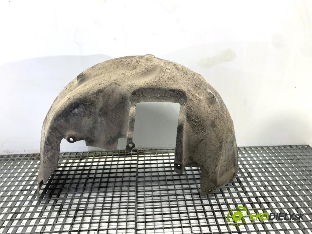 BMW F30 sedan 2016 140 kW 320 d xDrive 1995 podblatník pravý zadní část 7260294