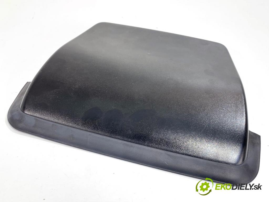 BMW F30 sedan 2016 140 kW 320 d xDrive 1995 Svetlo brzdových svetiel 7259877