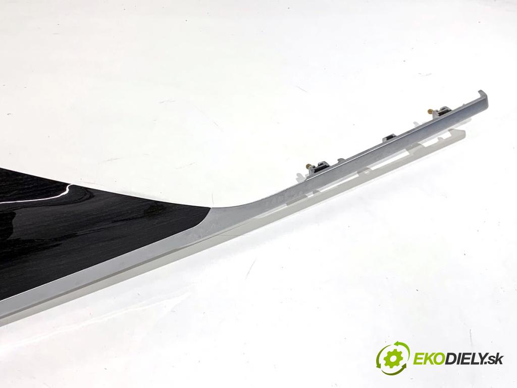 BMW F30 sedan 2016 140 kW 320 d xDrive 1995 Mriežky kúrenia predný 9347436