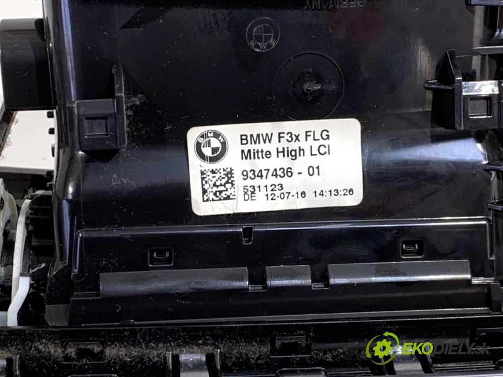 BMW F30 sedan 2016 140 kW 320 d xDrive 1995 Mriežky kúrenia predný 9347436