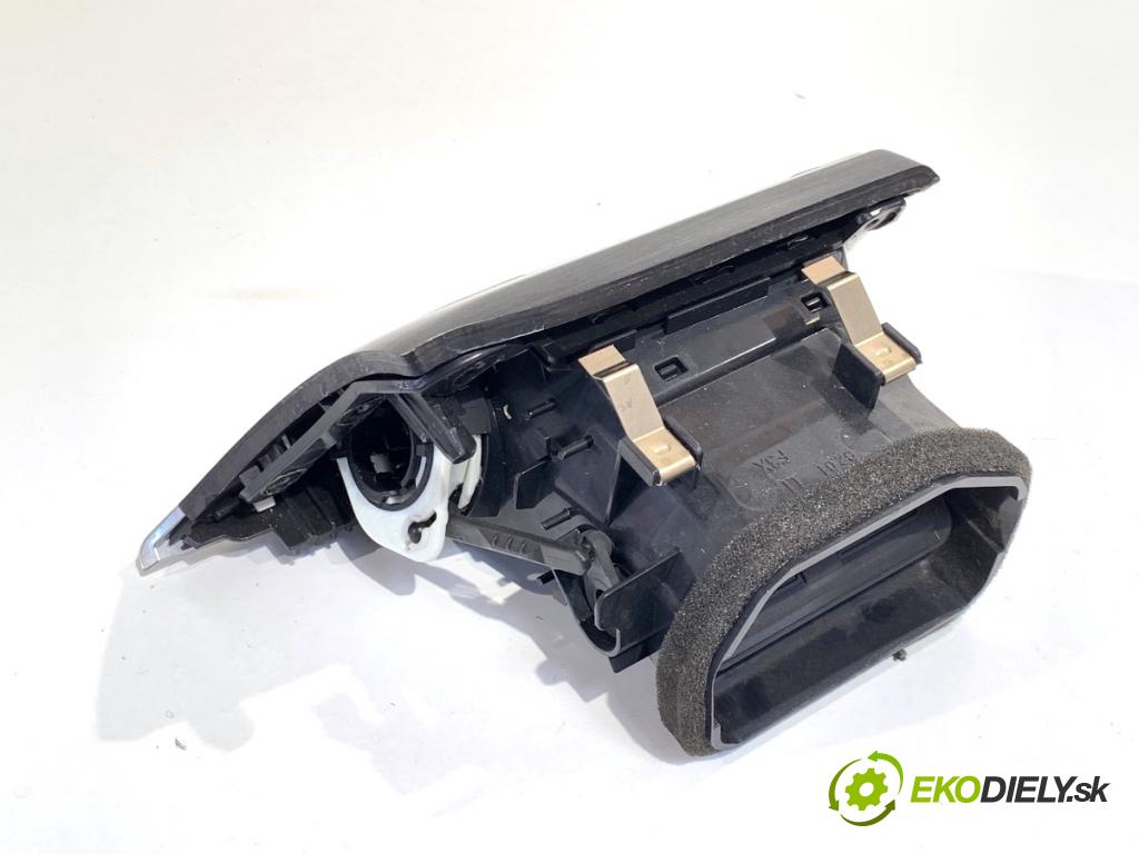 BMW F30 sedan 2016 140 kW 320 d xDrive 1995 Mriežky kúrenia ľavy predný 9218549