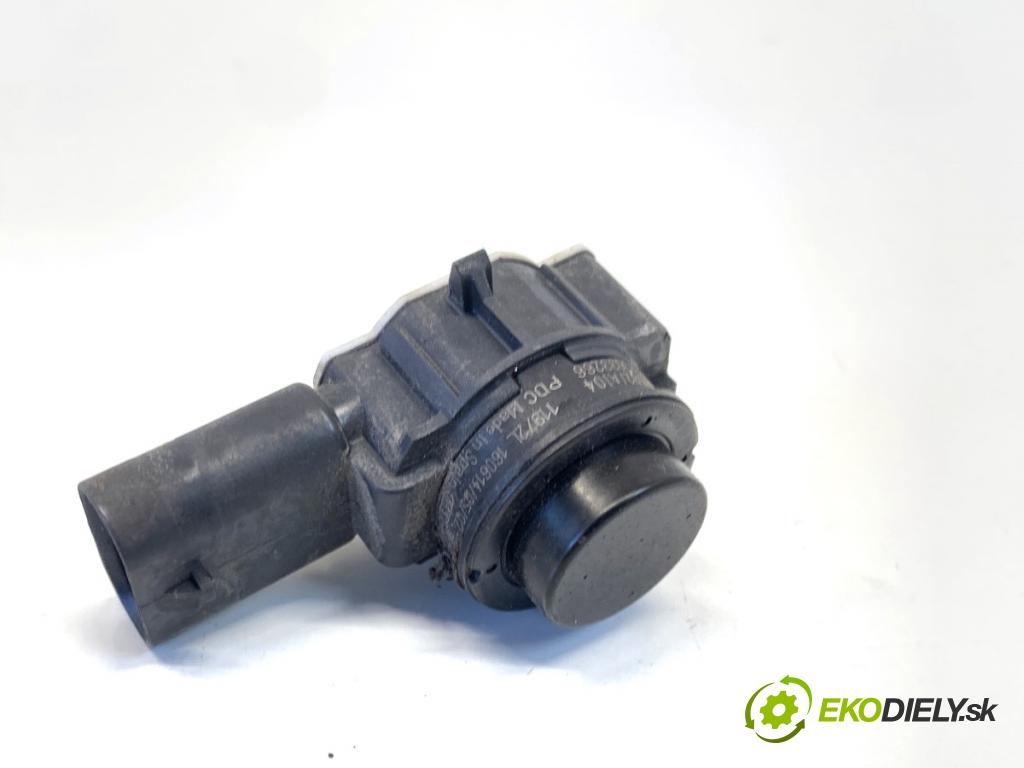 BMW F30 sedan 2016 140 kW 320 d xDrive 1995 Snímač PDC 9261582