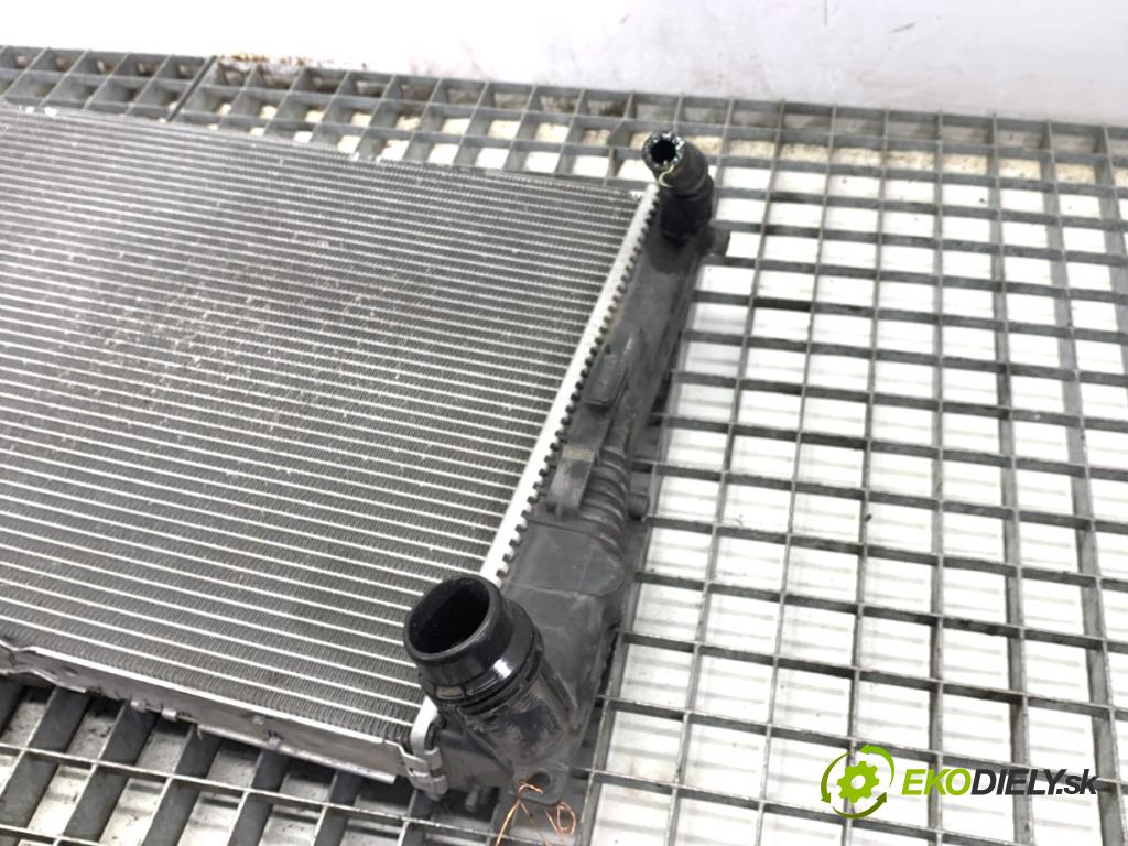 BMW F30 sedan 2016 140 kW 320 d xDrive 1995 Chladič vody 8672102 (Chladič vody)