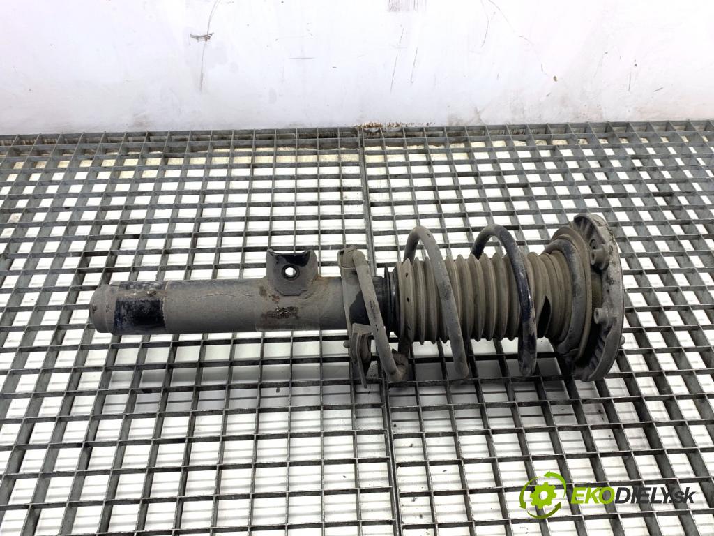 BMW F30 sedan 2016 140 kW 320 d xDrive 1995 Tlmič ľavy predný ZE 6873803