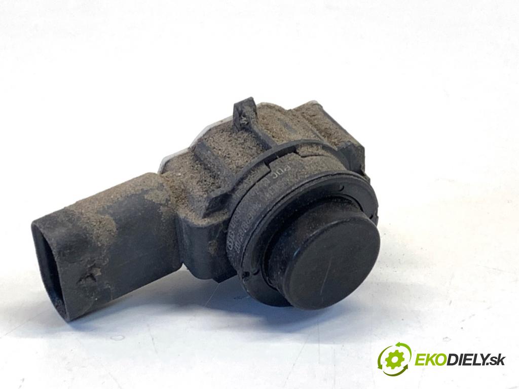 BMW F30 sedan 2016 140 kW 320 d xDrive 1995 Snímač PDC 9261582