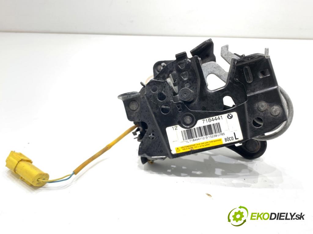 BMW F10 sedan 2015 160 kW 525 d xDrive 1995 zámok kapoty predný ľavy 7184441