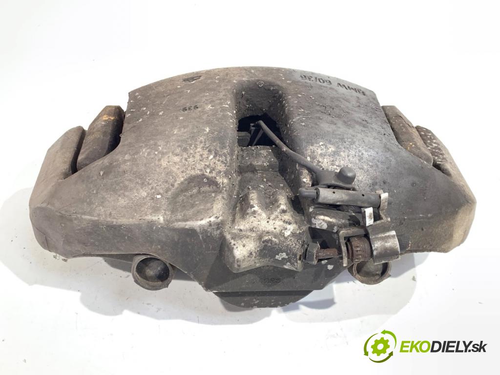 BMW F10 sedan 2015 160 kW 525 d xDrive 1995 Brzdič strmeň ľavy predný