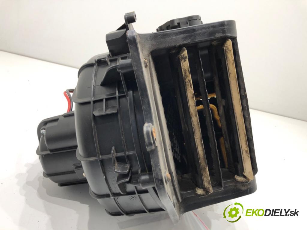 BMW F10 sedan 2015 160 kW 525 d xDrive 1995 topení 9248171