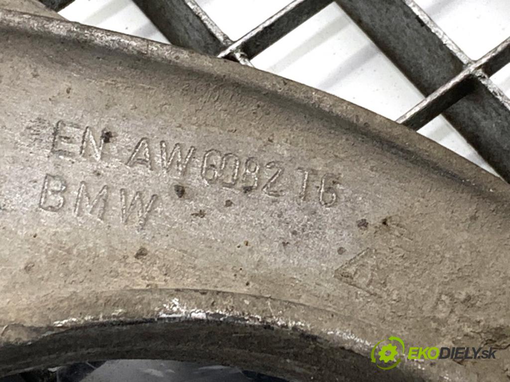 BMW F10 sedan 2015 160 kW 525 d xDrive 1995 Rameno pravy predný