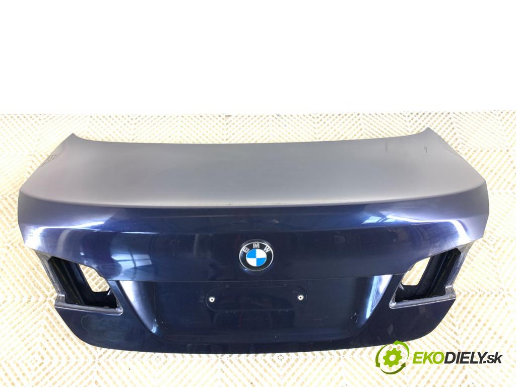 BMW F10 sedan 2015 160 kW 525 d xDrive 1995 kapota zad A89