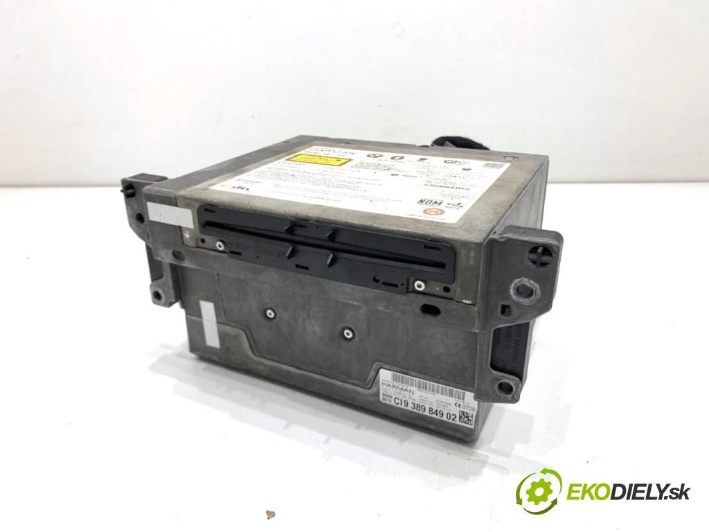 BMW F10 sedan 2015 160 kW 525 d xDrive 1995 RADIO 9389849 (Audio zařízení)