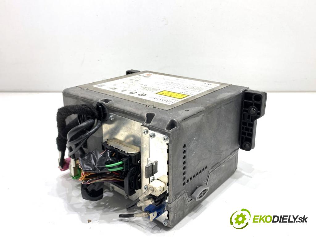 BMW F10 sedan 2015 160 kW 525 d xDrive 1995 RADIO 9389849 (Audio zariadenie)