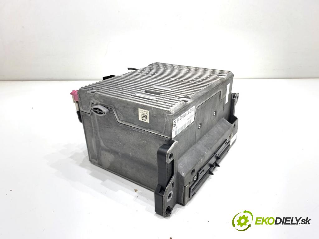 BMW F10 sedan 2015 160 kW 525 d xDrive 1995 RADIO 9389849 (Audio zariadenie)