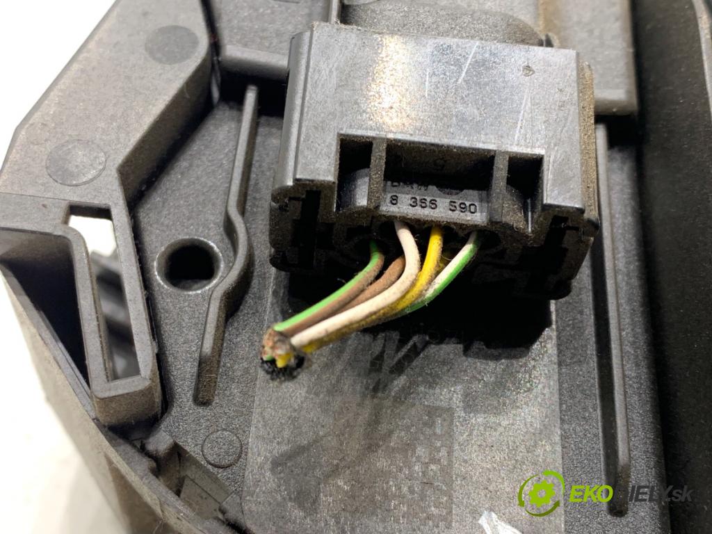 BMW F10 sedan 2015 160 kW 525 d xDrive 1995 Potenciometer plynu 6859999 (Potenciometer plynového pedálu)