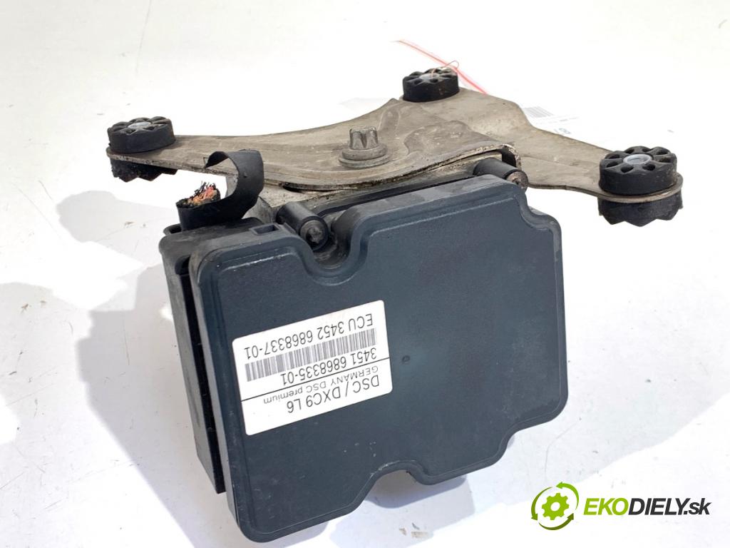 BMW F10 sedan 2015 160 kW 525 d xDrive 1995 Pumpa ABS 6856841 (Pumpa ABS)