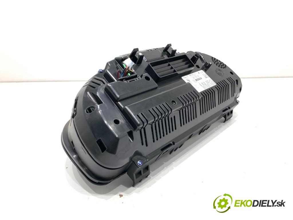 BMW F10 sedan 2015 160 kW 525 d xDrive 1995 Prístrojovka 6802330 (Prístrojová doska)